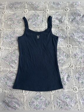 Victoria’s Secret Navy blue ribbed cotton tank top